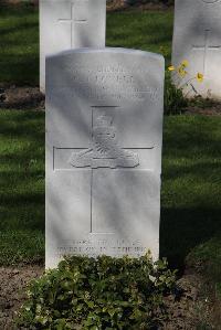 Ypres Reservoir Cemetery - Lovell, Clarence John