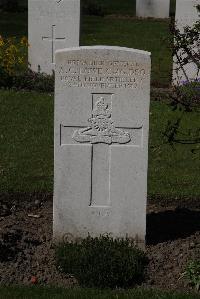 Ypres Reservoir Cemetery - Lowe, Arthur Cecil