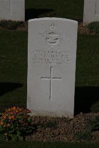 Ypres Reservoir Cemetery - MacHaffie, J