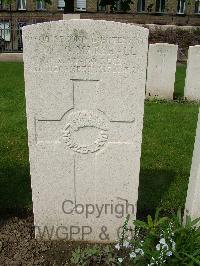 Ypres Reservoir Cemetery - Marshall, Francis McGregor