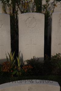 Ypres Reservoir Cemetery - Marshall, T