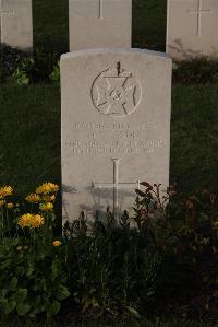 Ypres Reservoir Cemetery - Mason, C