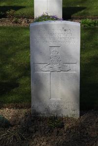 Ypres Reservoir Cemetery - Maycroft, L J