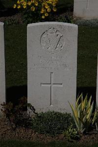 Ypres Reservoir Cemetery - Maydew, Fred