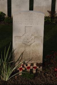 Ypres Reservoir Cemetery - McColl, Charles