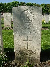 Ypres Reservoir Cemetery - McLeod, William Angus