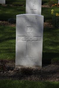 Ypres Reservoir Cemetery - Merrick, A