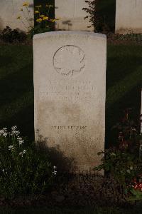 Ypres Reservoir Cemetery - Mitchell, George Oswald