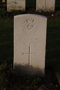 Ypres Reservoir Cemetery - Moore, A R