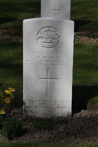 Ypres Reservoir Cemetery - Moore, Henry