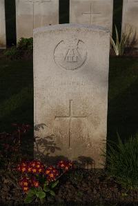 Ypres Reservoir Cemetery - Morris, E