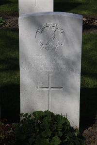 Ypres Reservoir Cemetery - Morris, Henry