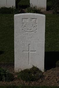 Ypres Reservoir Cemetery - Neill, Thomas