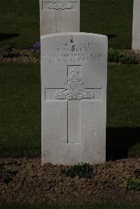 Ypres Reservoir Cemetery - Norbury, R