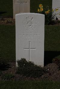 Ypres Reservoir Cemetery - Norris, W E H