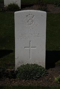 Ypres Reservoir Cemetery - Oliver, John