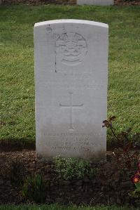 Ypres Reservoir Cemetery - Overton, Walter