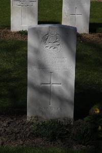 Ypres Reservoir Cemetery - Parkin, Christopher James