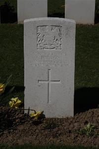 Ypres Reservoir Cemetery - Pearson, A