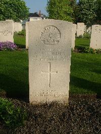 Ypres Reservoir Cemetery - Phillips, James Angus