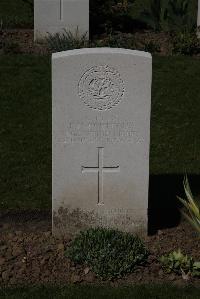 Ypres Reservoir Cemetery - Porteous, J H