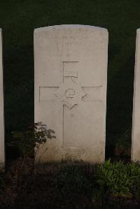 Ypres Reservoir Cemetery - Pring, G