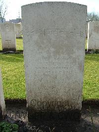 Ypres Reservoir Cemetery - Puran, H