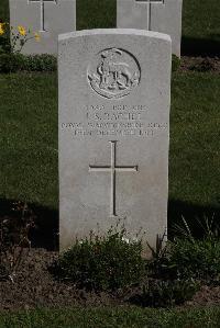 Ypres Reservoir Cemetery - Rachel, J S