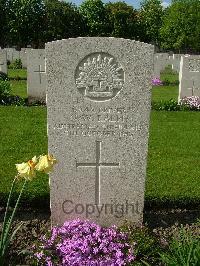 Ypres Reservoir Cemetery - Ralph, N W