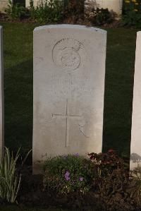 Ypres Reservoir Cemetery - Roberts, C