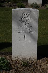 Ypres Reservoir Cemetery - Robinson, C