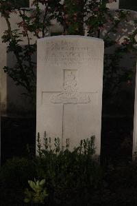 Ypres Reservoir Cemetery - Rogers, A S