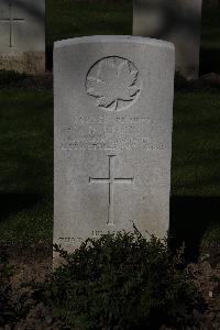 Ypres Reservoir Cemetery - Ross, Donald