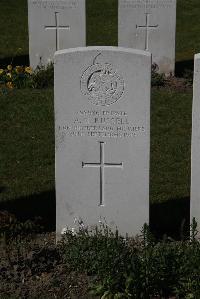 Ypres Reservoir Cemetery - Russell, A N