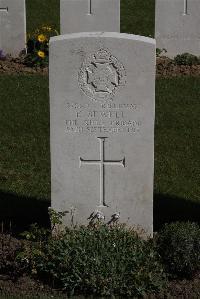 Ypres Reservoir Cemetery - Sewell, E