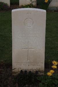 Ypres Reservoir Cemetery - Simons, Charles Henry