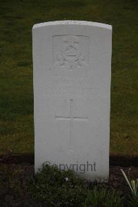 Ypres Reservoir Cemetery - Simpson, Albert