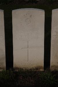 Ypres Reservoir Cemetery - Smalley, Charles Edward