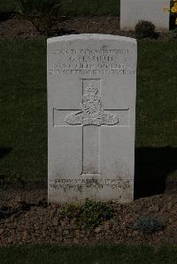 Ypres Reservoir Cemetery - Smith, G H