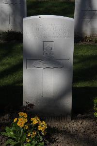 Ypres Reservoir Cemetery - Smith, John Henry