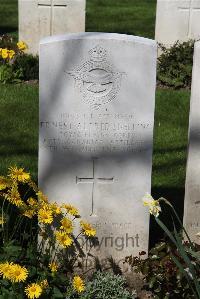 Ypres Reservoir Cemetery - Snelling, Ernest Alfred