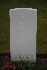 Ypres Reservoir Cemetery - Steager, H