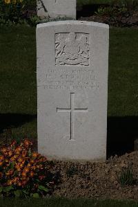 Ypres Reservoir Cemetery - Stockdale, H S