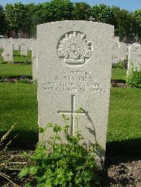 Ypres Reservoir Cemetery - Stocks, Ernest