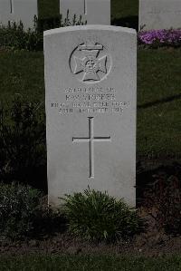 Ypres Reservoir Cemetery - Stopher, R W