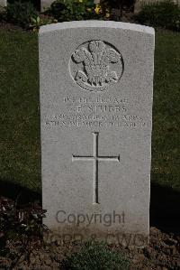 Ypres Reservoir Cemetery - Stubbs, George Edward