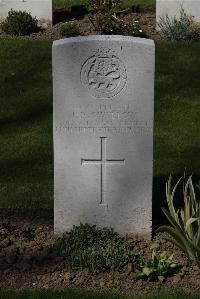 Ypres Reservoir Cemetery - Swallow, J R