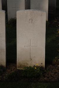 Ypres Reservoir Cemetery - Symington, Archibald Lawrie Findlay