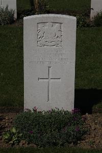 Ypres Reservoir Cemetery - Tanner, E A