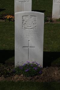 Ypres Reservoir Cemetery - Thomas, J A